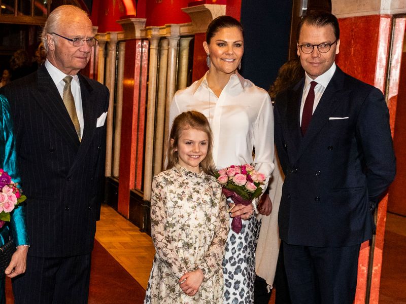 Zestaw szwedzkiej rodziny królewskiej do serialu dramatycznego „Korona”