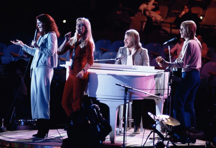 ELO, Queen și ABBA Lista de top a celor mai fericite melodii din toate timpurile