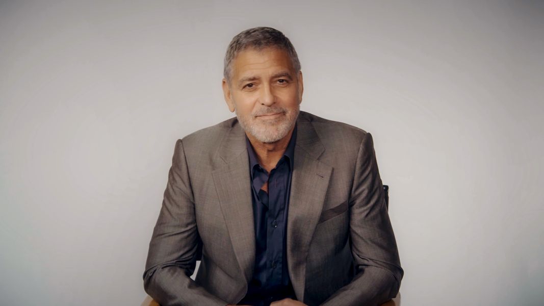 George Clooney pošle e-mailom rodinnému právnikovi Georga Floyda niekoľko brutálnych rád