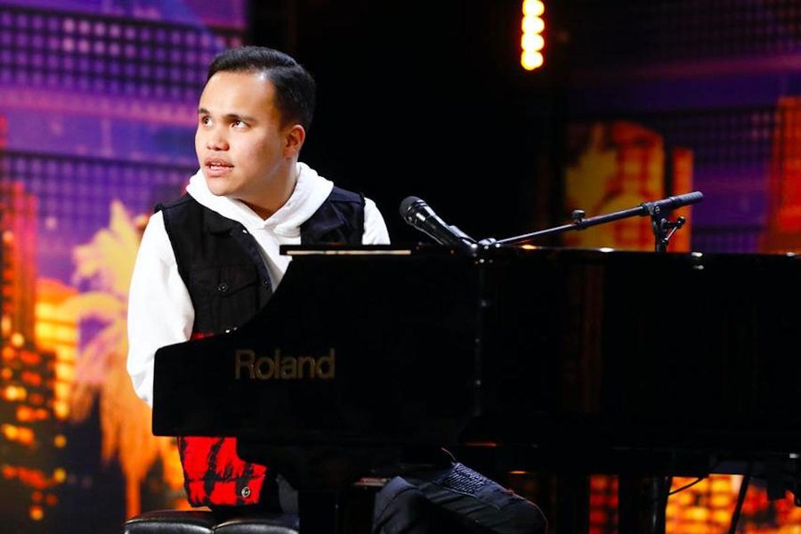 Blind og autistisk sanger beundrer dommere med utrolig ydeevne om 'America's Got Talent'