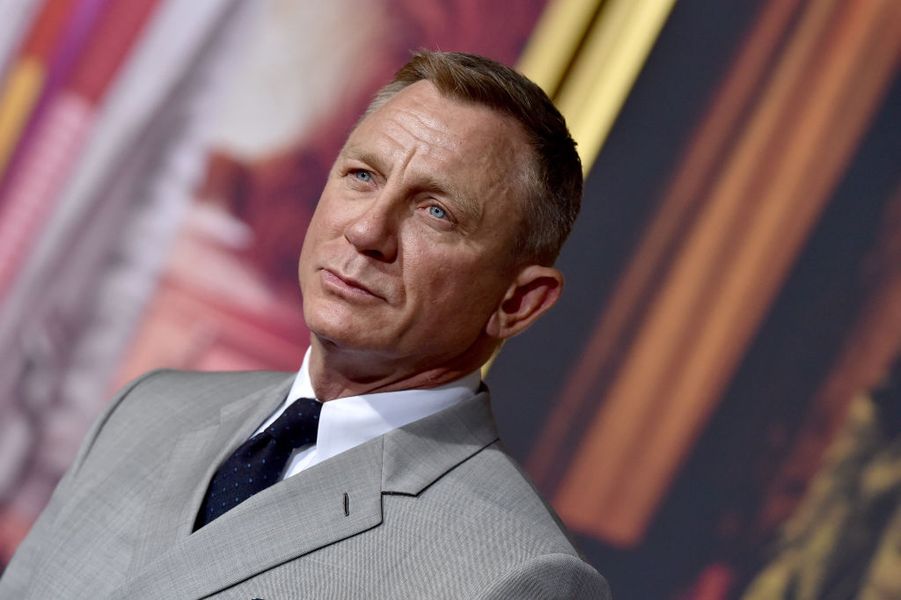 Daniel Craig sa vracia ako James Bond pre zábavnú hru „Comic Relief: Red Nose Day“