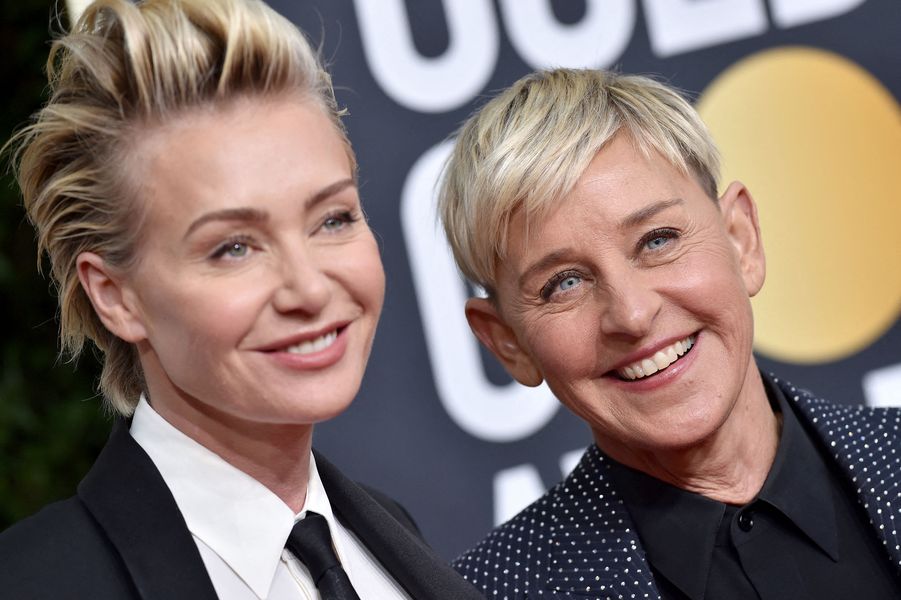 Ellen DeGeneres priznáva, že vypila tri „nápoje z buriny“ pred tým, ako ponáhľa Portia de Rossi do nemocnice na urgentný slepý črevo
