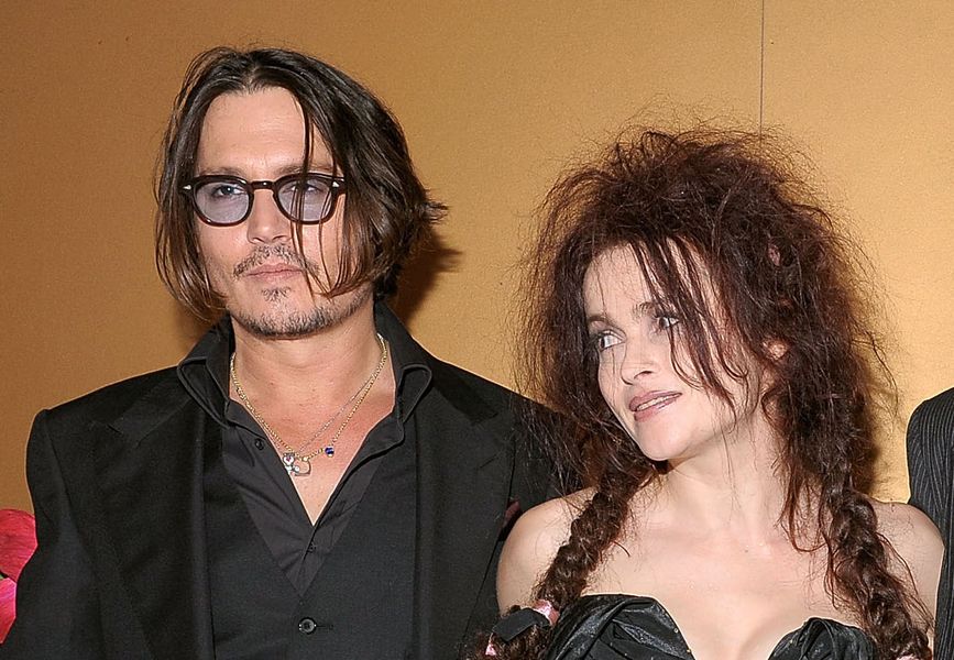 Helena Bonham Carter mener Johnny Depps benægtelse af 'Wife Beater' hævder: 'None Of It Makes Sense'