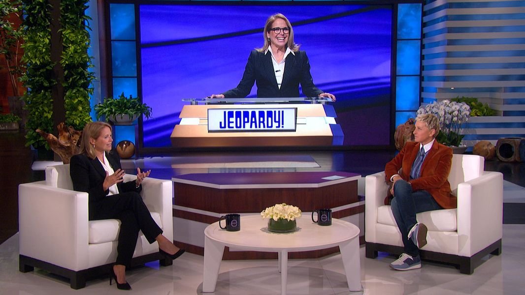Katie Couric sobre ser a primeira apresentadora feminina de ‘Jeopardy!’: ‘Foi divertido e angustiante, fui totalmente reprimida’