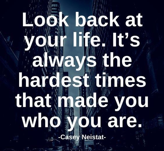 73+ คำพูดสุดพิเศษของ Casey Neistat เพื่อนำสิ่งที่ดีที่สุดออกมาจากคุณ