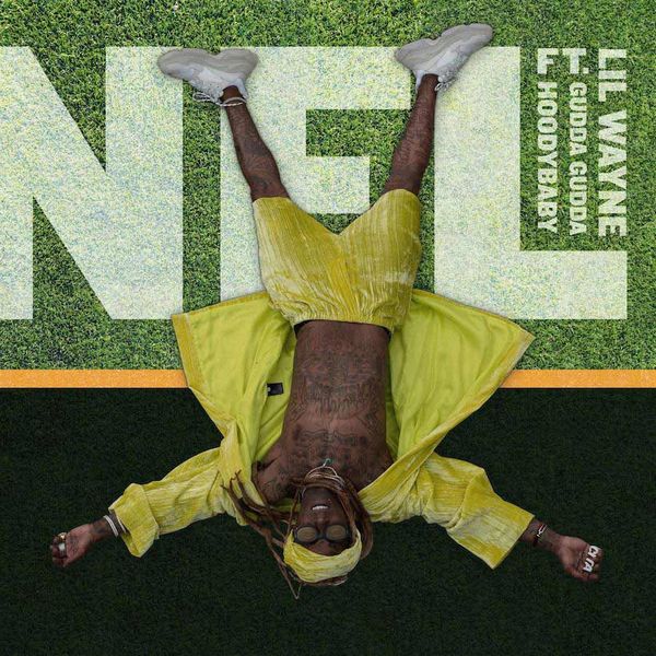 Lil Wayne está pronto para um pouco de futebol no novo vídeo da ‘NFL’