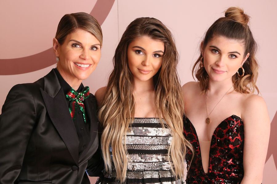Lori Loughlin's Daughters Olivia Jade And Isabella Rose Not Targeted In College Admissions Scandal