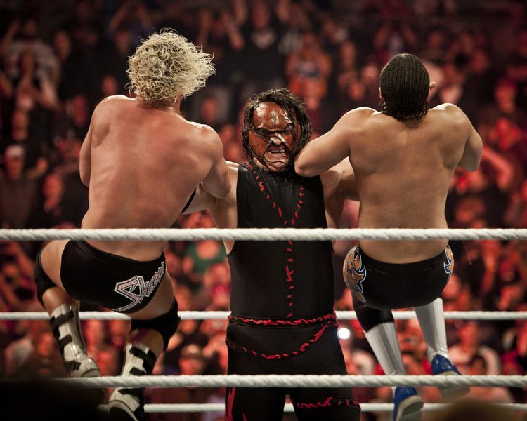 O lutador da WWE Kane é agora um prefeito eleito no Tennessee