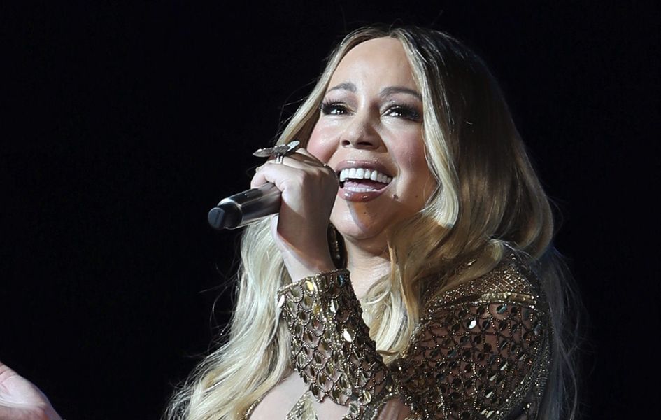 Mariah Carey forklarer grunden bag 'Thanksgiving er annulleret' og andre tweets