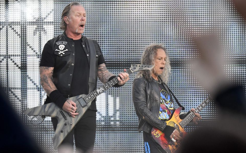 Twitch Dubs Generic Accordion Music Over Metallica Livestream, aby sa zabránilo sťažnostiam na porušenie autorských práv