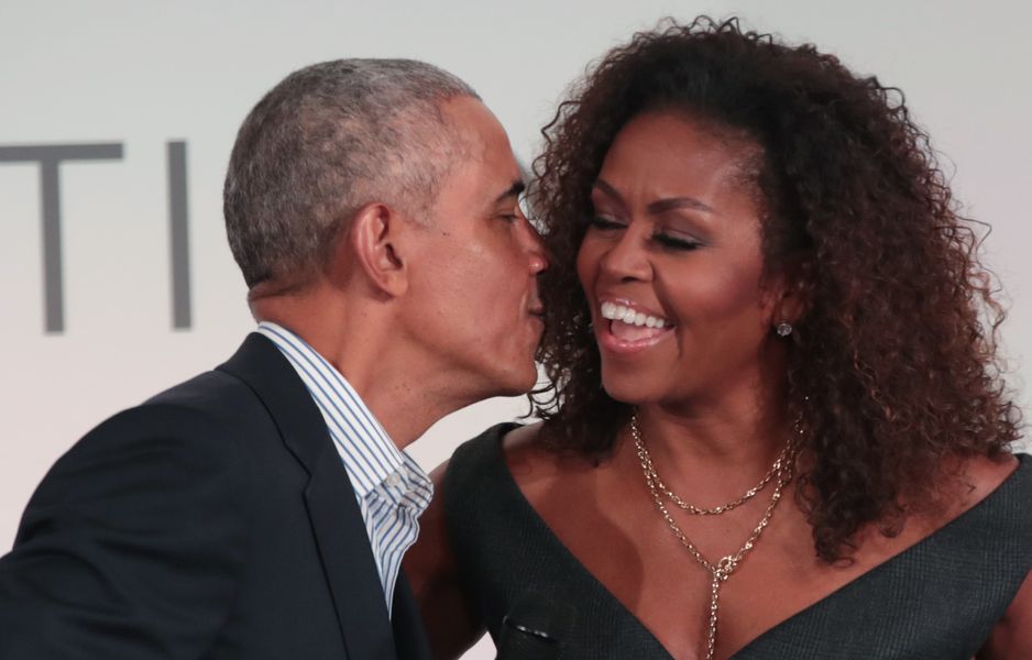 براک اوباما نے اپنی بیوی مشیل اوباما کی سالگرہ کو چھونے والی خراج تحسین کے ساتھ منایا