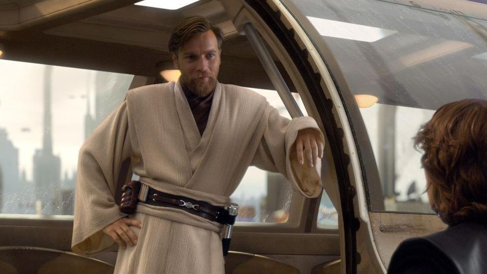 Hayden Christensen lõbusalt Anakin Skywalkeri liivavihast Tähesõdade tähistamisel