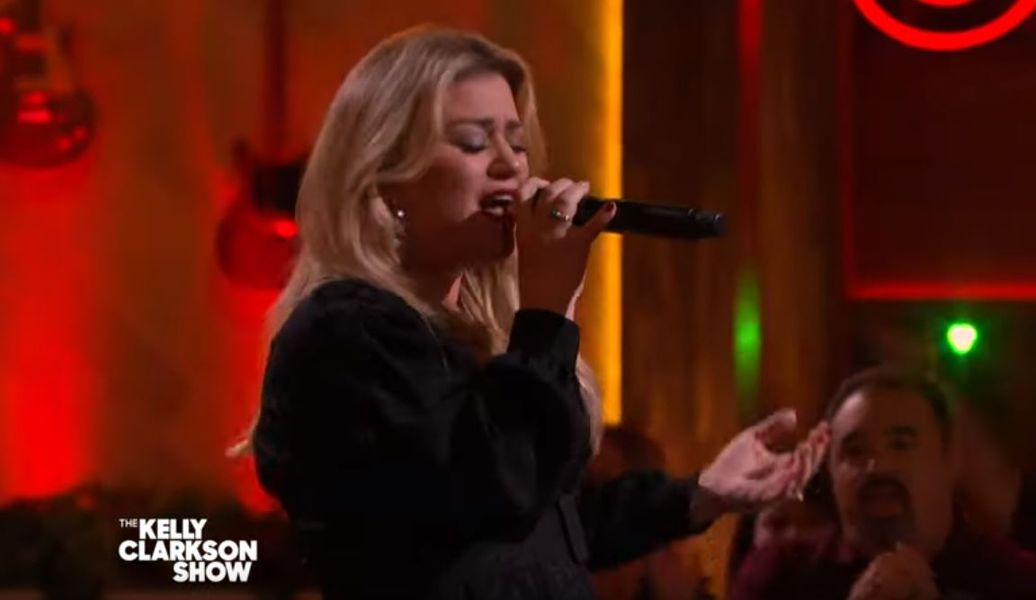 Kelly Clarkson tilføjer sin Twang til Tim McGraws 'I Like It, I Love It'