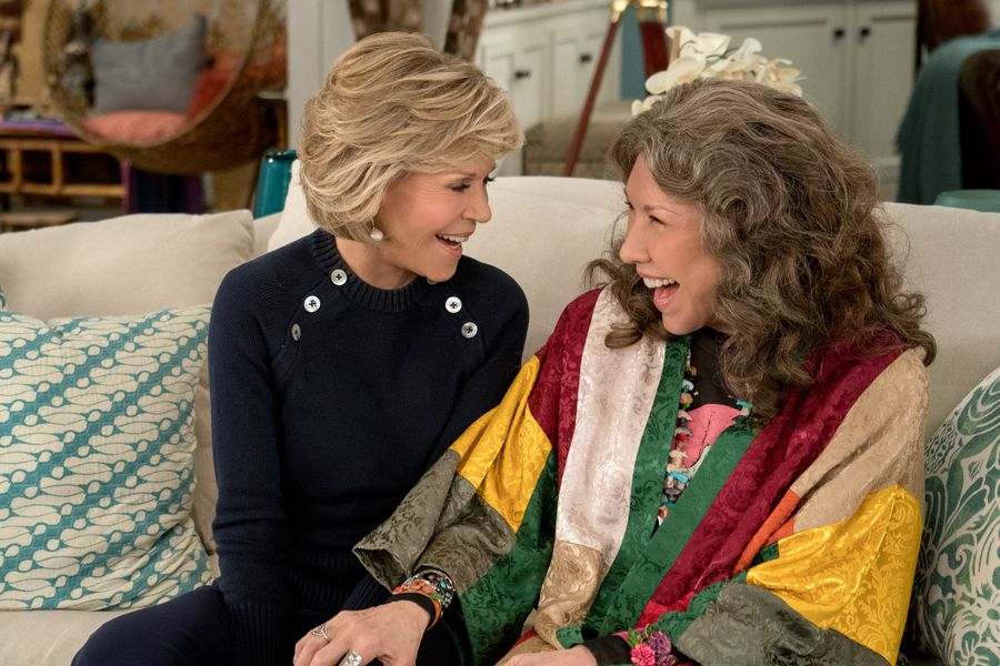 'Grace And Frankie' Get 'Parent Trapped' in Season 5 Trailer