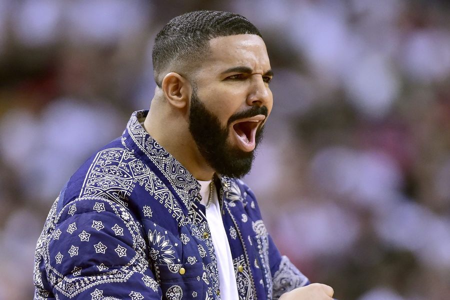 Drake'o jachtos nuotraukos nutekėjo internete, o „Twitter“ išsigando