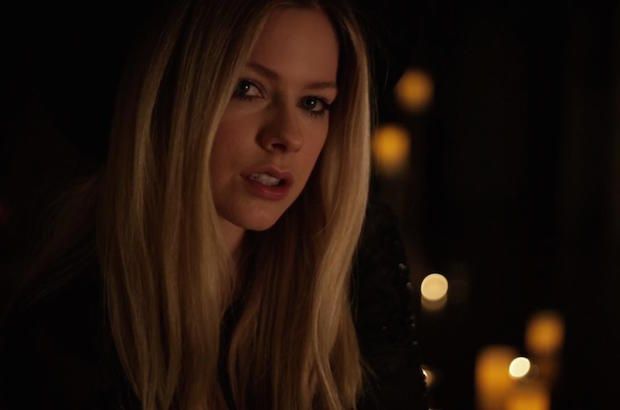 Chegou o vídeo ‘Give You What You Like’ de Avril Lavigne