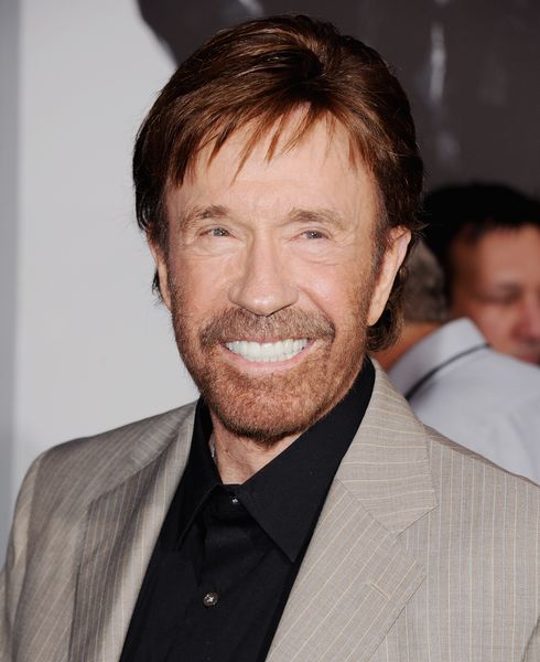 O representante de Chuck Norris diz que a estrela de ‘Walker, Texas Ranger’ não estava no motim do Capitólio