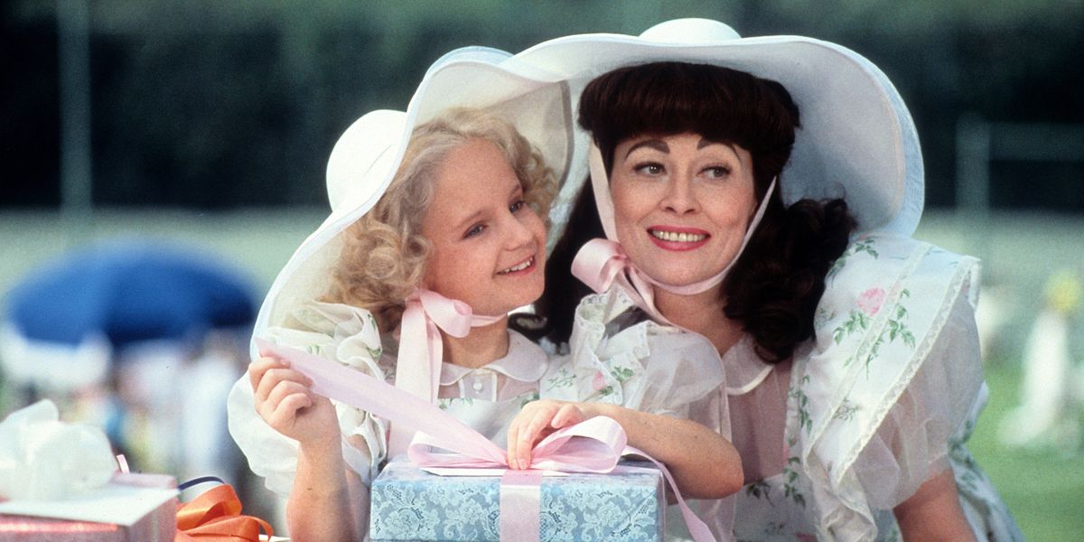 Faye Dunaway ľutuje, že hrá Joan Crawford v snímke „Mommie Dearest“: „Mal som to vedieť lepšie“