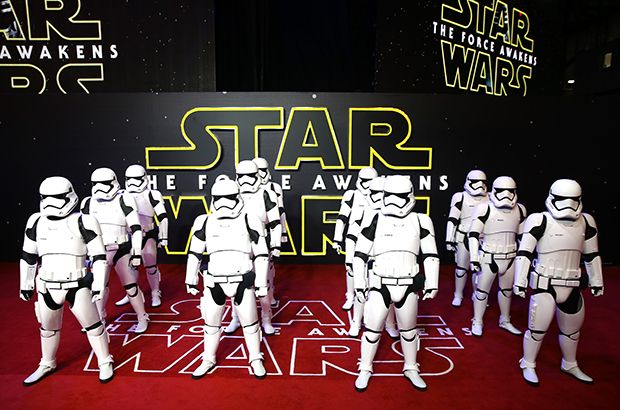ASSISTA: Dificuldades técnicas arruinam o fim de 'Star Wars' para os cinéfilos ArcLight