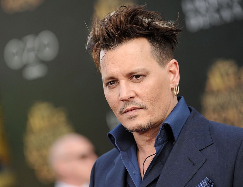 Nye 'Pirates Of The Caribbean: Dead Men Tell No Tales' -traileren kaster Johnny Depp ud