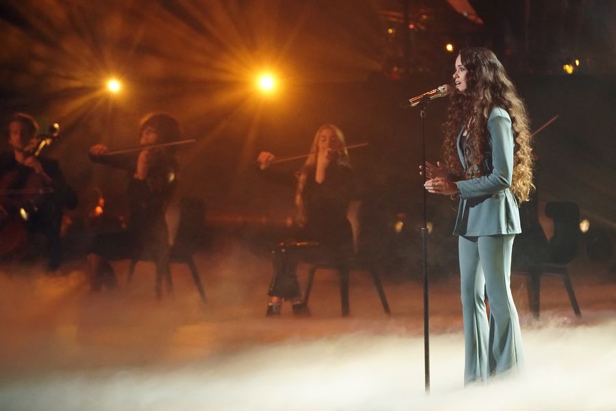 Casey Bishop går 'Over The Rainbow' med utrolig performance på 'American Idol'