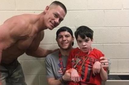 El gran corazón de John Cena hace realidad un sueño para un fan de 12 años