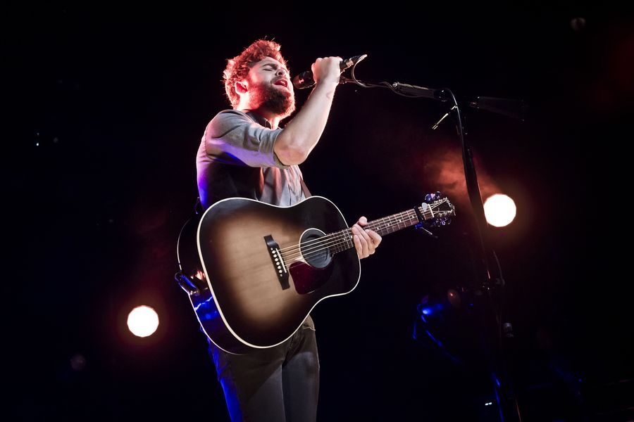 Passenger Reflects on ‘Fateful’ First Encounter with Ed Sheeran, Collaborating on ‘Sword From The Stone‘ Remix