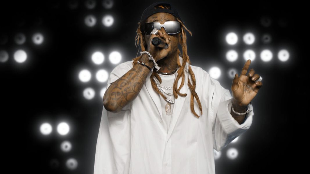Twitter fyrer tilbage efter Lil Wayne har godkendt Trumps 'Platinum-plan' for sorte amerikanere