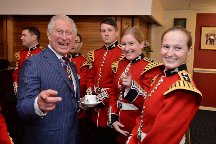 Prins Charles modtager en tilbagevendende fødselsdagshilsen fra dronningen