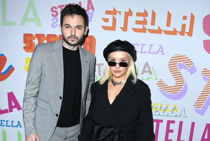 Christina Aguilera dáva fanúšikom nahliadnuť do svojho súkromného života, zdieľa rozkošné narodeninové video pre snúbenca Matthewa Rutlera