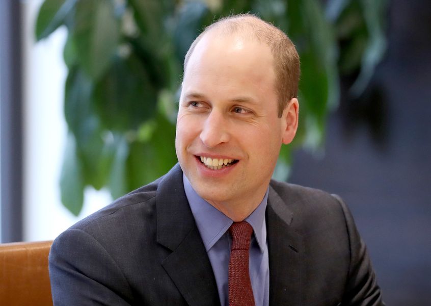 Estudio de Google declara al príncipe William como el hombre calvo más sexy del mundo, responde Stanley Tucci