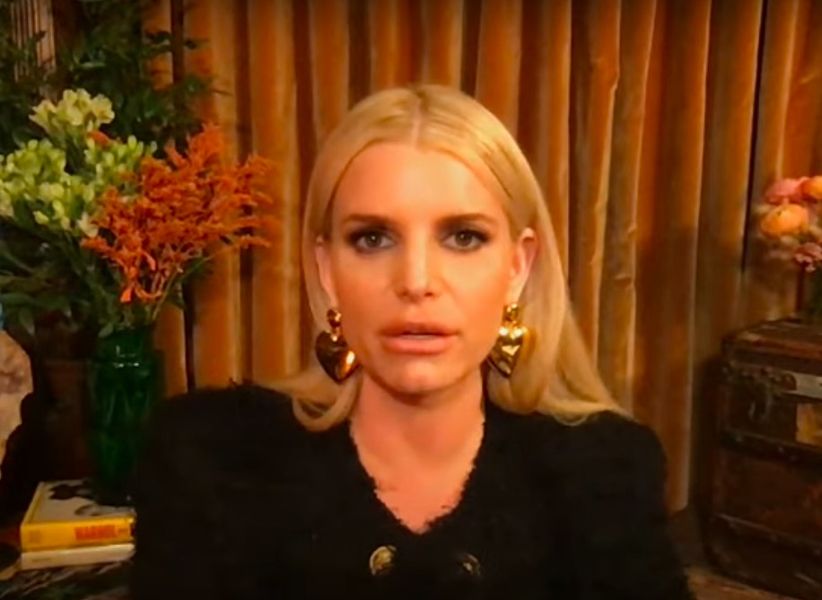 Jessica Simpson odhaľuje, prečo odmieta sledovať „rámovanie Britney Spears“