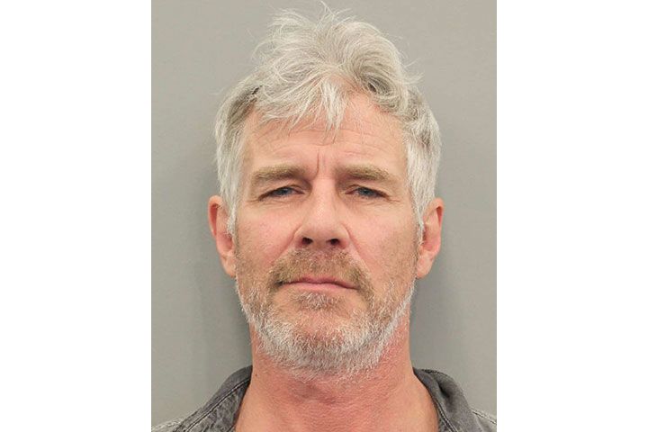 ‘ट्रिवैगो गाइ’ टिम विलियम्स को नशे में गाड़ी चलाते हुए गिरफ्तार किया गया