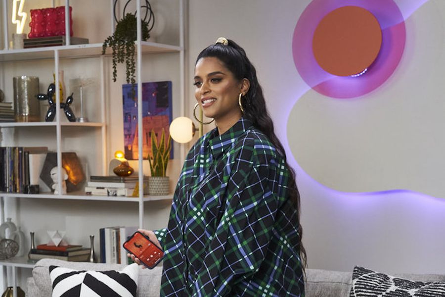 Lilly Singh udråber hvid overherredømme i 'A Little Late' Rant About 2020 And The Capitol Riots