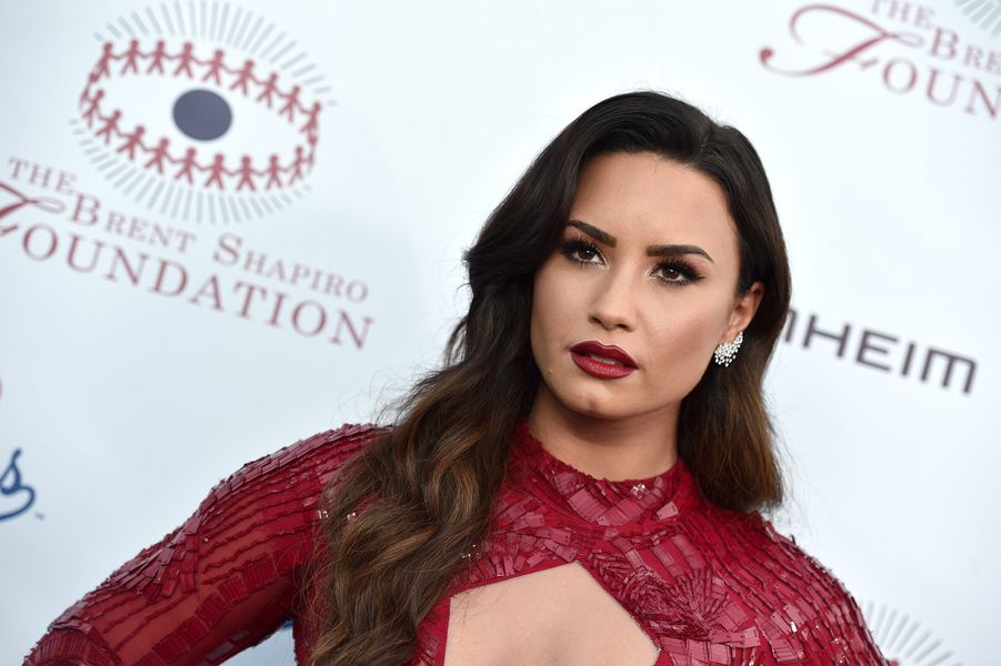 Demi Lovato 'Tried Meth' With Cocaine And Oxycontin: 'That Alone Should Have Dood Me'
